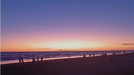 Febrero también eligió disfrutar cada uno de sus días en la mejor playa argentina